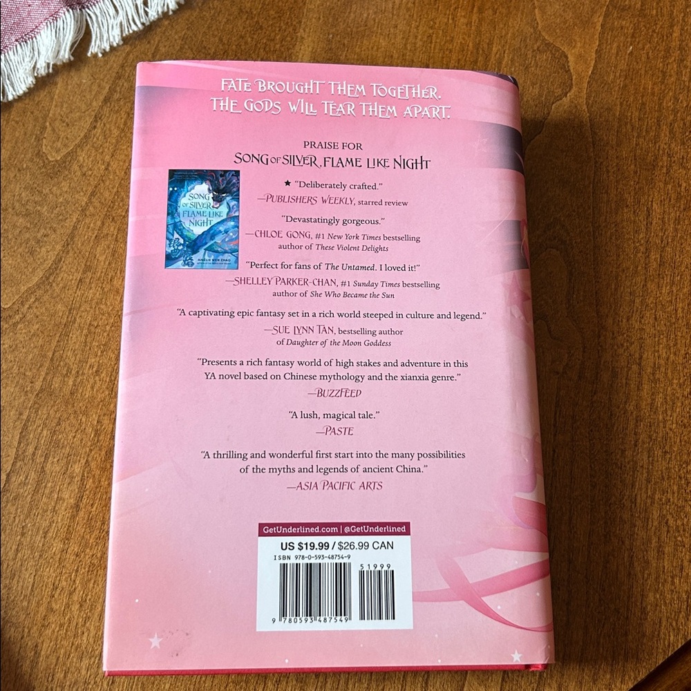Paperback Bundle - Picture 7 of 8